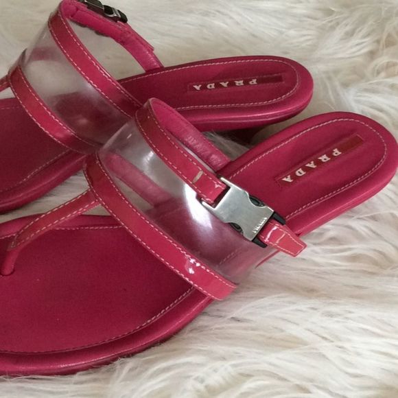 💞PRADA💞patent leather flip flops - Picture 12 of 16
